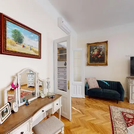 U Alzbety アパート