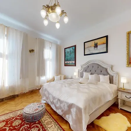 U Alzbety アパート *